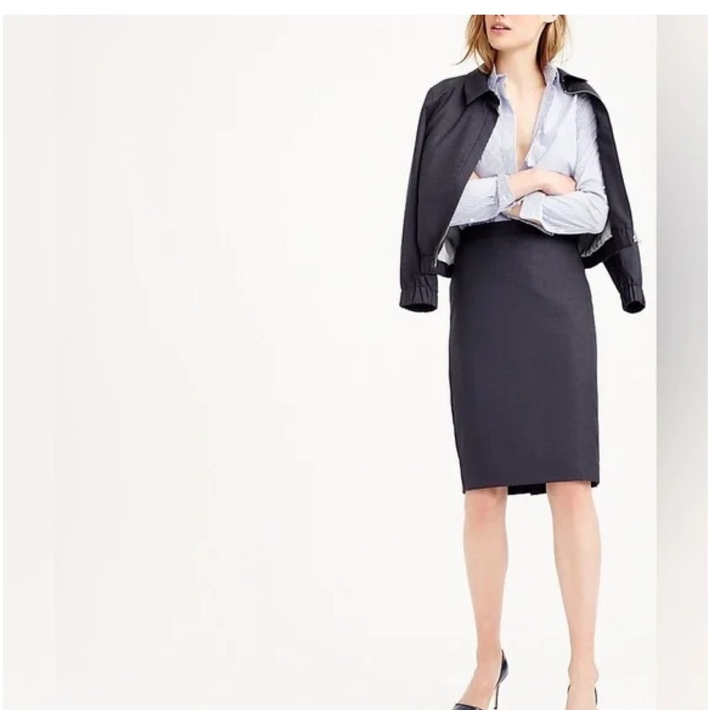 NWT J.Crew Super 120's Solid Black Pencil Skirt Womens size 00 - Picture 2 of 15